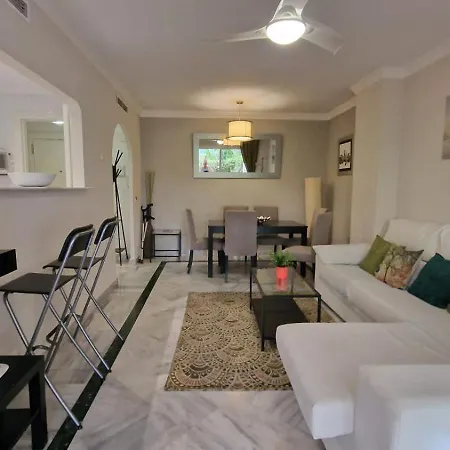 Apartment Family Friendly Ground Floor 2 Bedroom Dama De Noche Rdr200 *